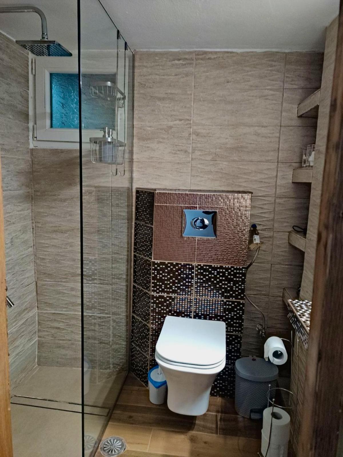 Deluxe Apartment Corinth エクステリア 写真
